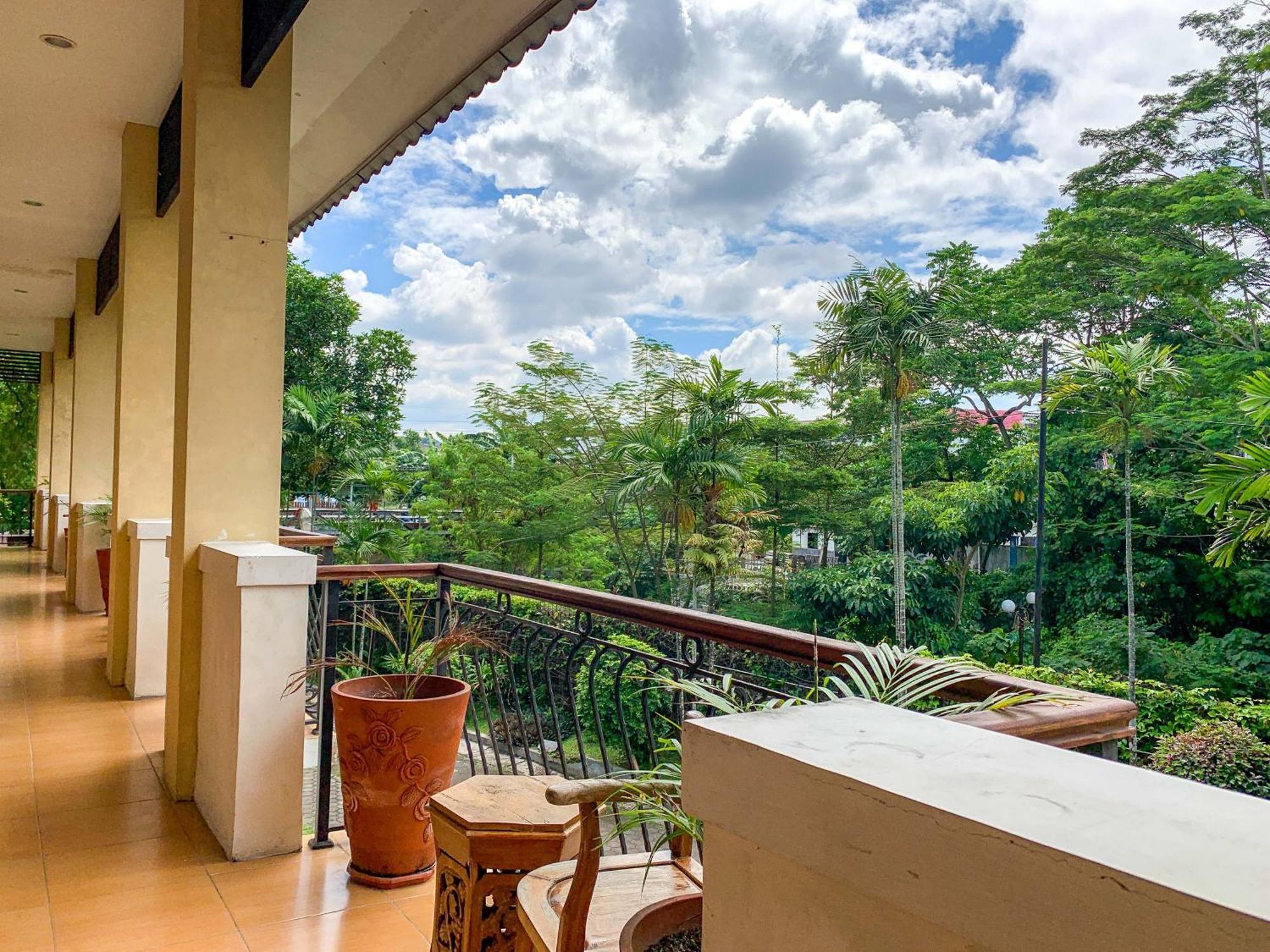 Urbanview Sasono Putro Condoongcatur By Reddoorz Kejayan Exteriér fotografie